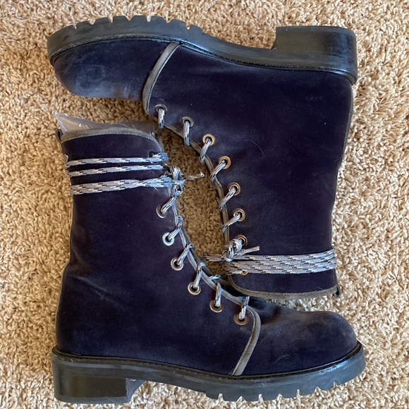 Stuart Weitzman Metermaid velvet boots - Picture 5 of 8